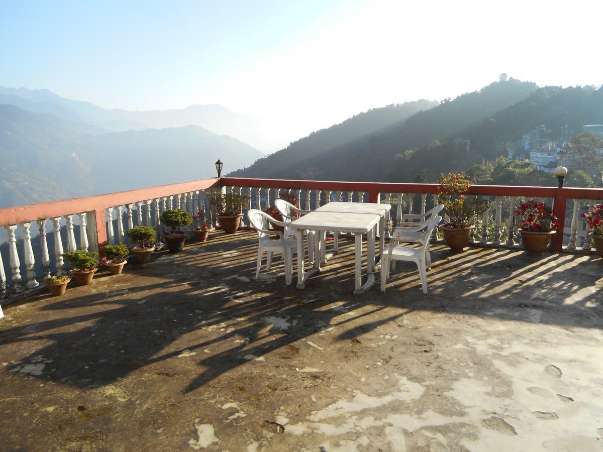 Hotel View Point Pelling Eksteriør bilde